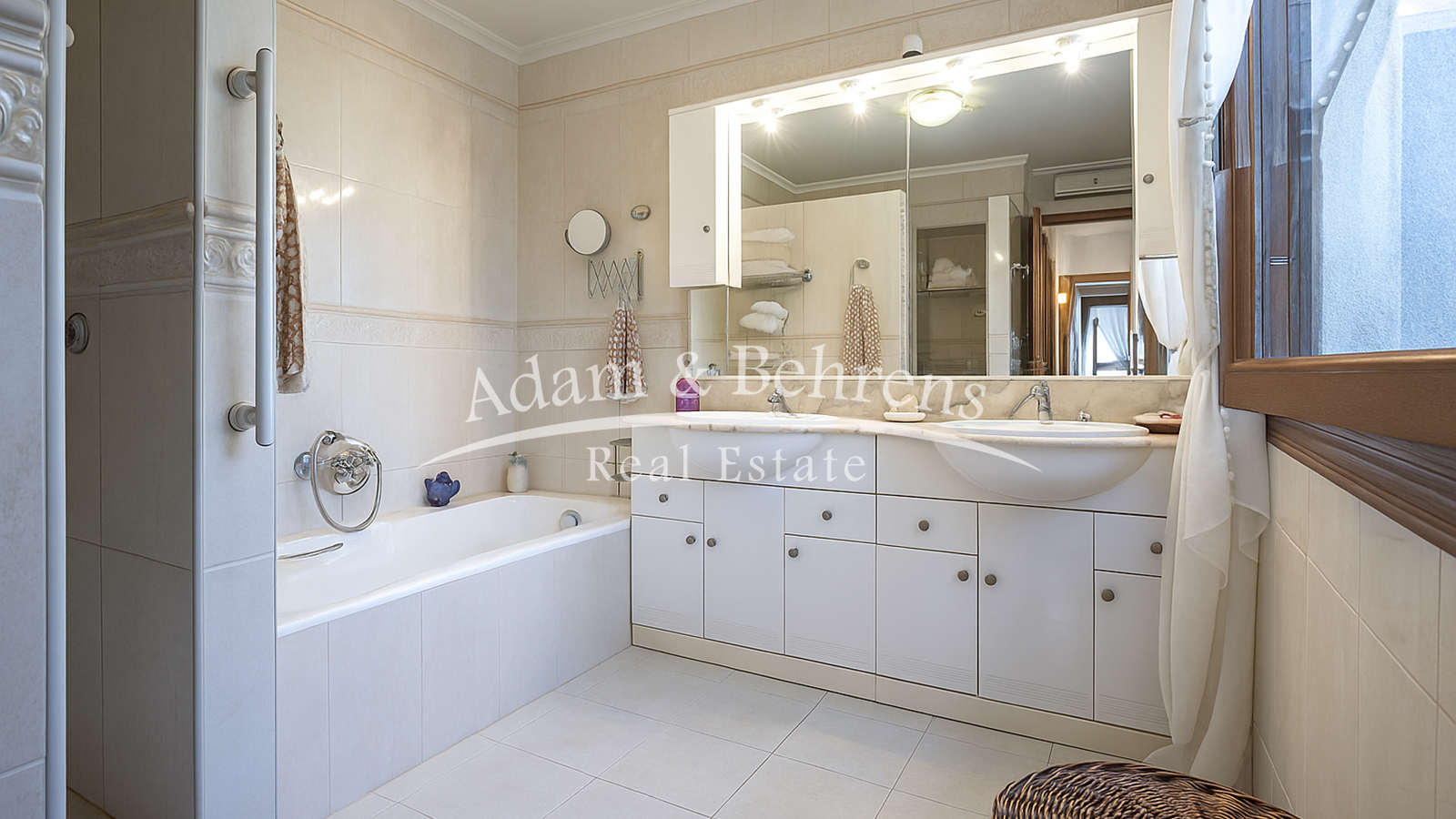 ChatGPT Image 1. Nov. 2025, 20_25_59