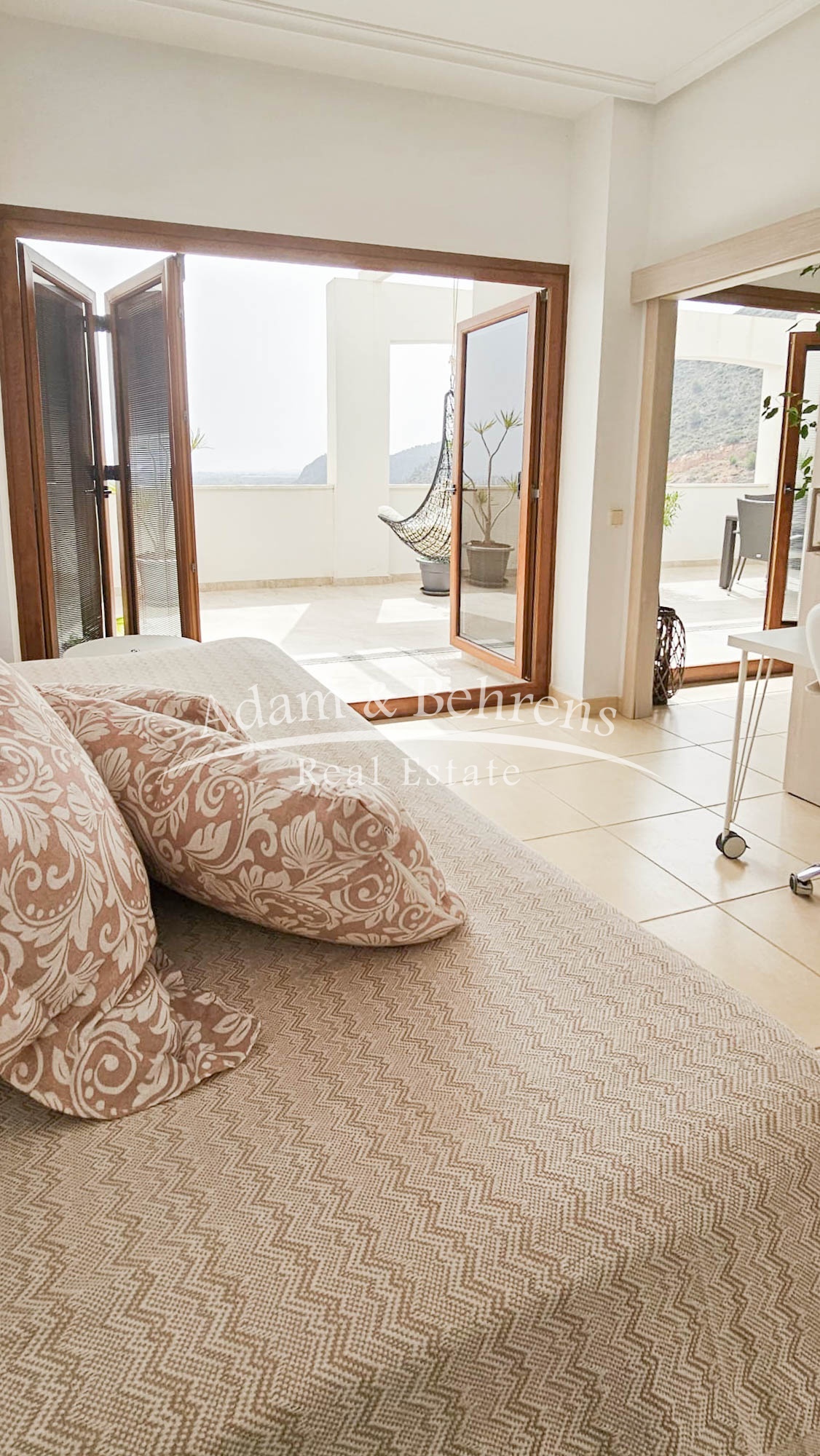 PHOTO-2025-08-16-16-06-454