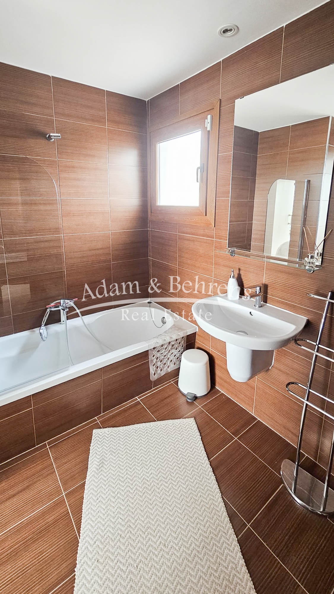 PHOTO-2025-08-16-16-06-594