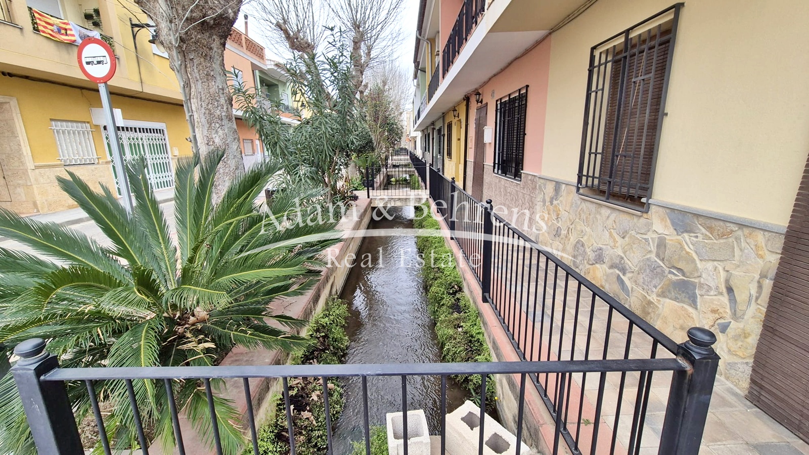 WhatsApp Image 2025-03-16 at 17.41.04