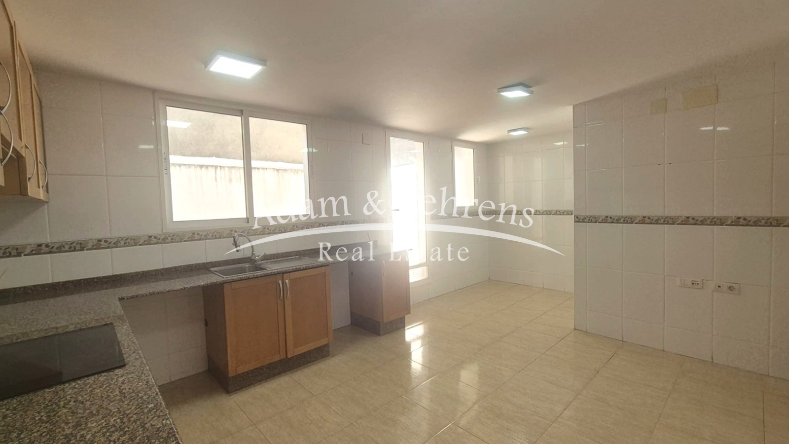 WhatsApp Image 2025-09-15 at 08.02.41 (1)