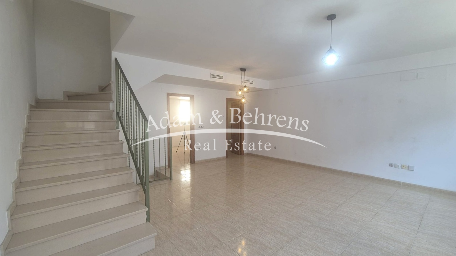 WhatsApp Image 2025-09-15 at 08.35.23 (2)