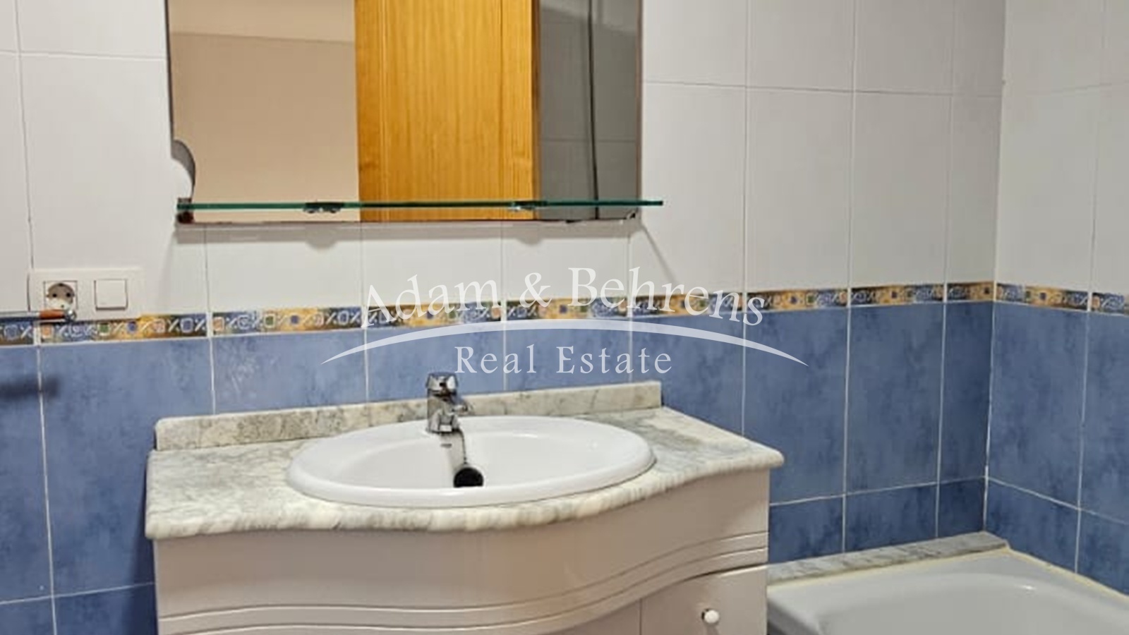 WhatsApp Image 2025-09-15 at 15.53.19